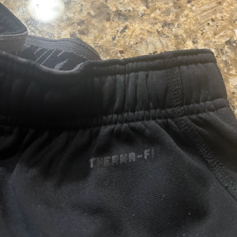 Nike performance sweat pants with drawstring leg